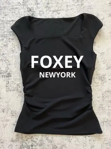 [ FOXEY ] 개더 탱크탑