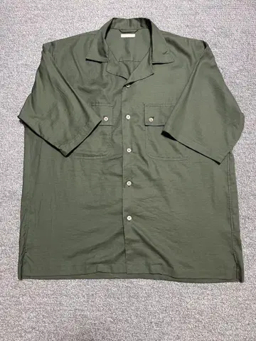 (컨디션 최상) ULTERIOR 25ss 반팔 셔츠 Size 4 올리브