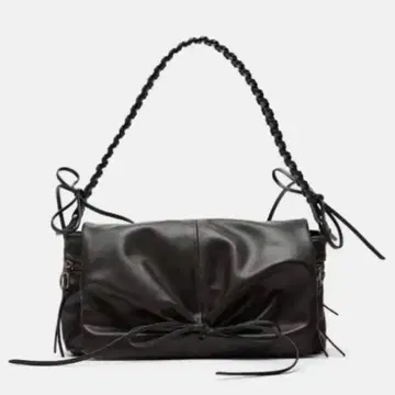 ZARA 데미지드 숄더백