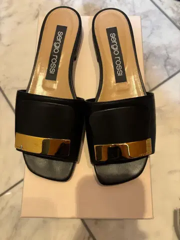 세르지오로시 SR1 플랫 샌들 블랙 38.5 25.5cm