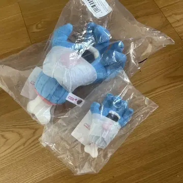 스크리밍 핸드 NICI 25cm와 10cm 세트