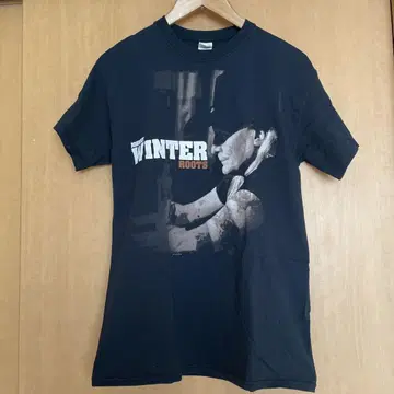 조니 윈터 티셔츠 M 사이즈 블랙