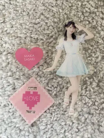 = LOVE 사사키 마이카 아크릴 스탠드 나츠마토페