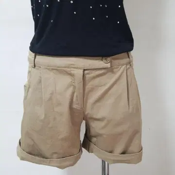 PATRIZIA PEPE 베이지 숏팬츠 40