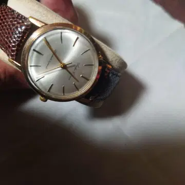 1965년 2월 제조 세이코 크로노스 21석 수동 와인딩