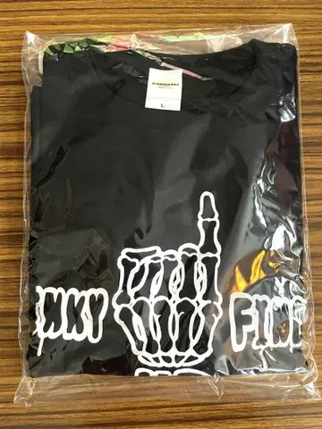 걸즈 밴드 크라이 갈쿠지 A상 빅 실루엣 티셔츠 블랙