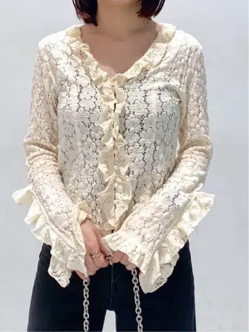 [ MOUSSY ] 마우지 프릴 아이보리색 레이스 셔츠