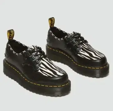 Dr. Martens 닥터마틴 RAMSEY QUAD 3홀 제브라