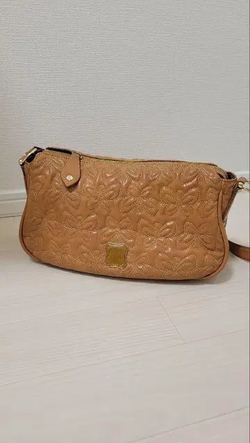 ANNA SUI 가죽 숄더백 브라운