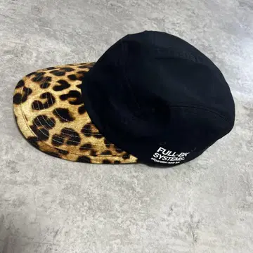 일본제 FULL-BK 풀비케이 캡 블랙 표범 무늬 레오파드