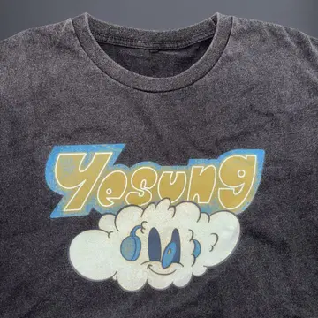 예성 티셔츠