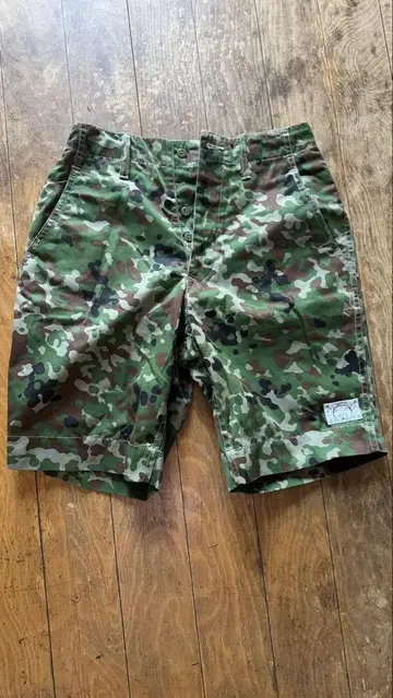 에비수 카모 패턴 하프 팬츠