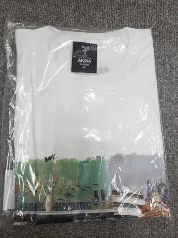 오토모 가츠히로 전집 티셔츠 XL 공원 파크
