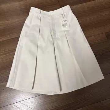 새상품 ROPE 하프 팬츠