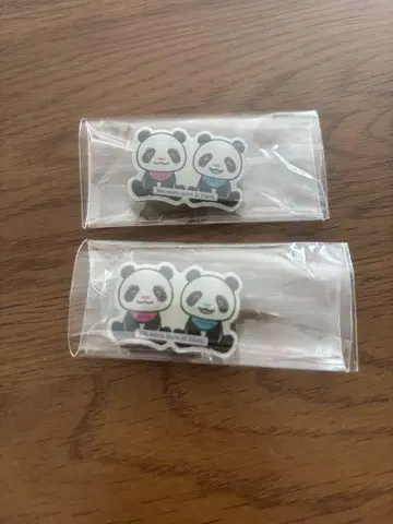 미사용 새상품! 쌍둥이 팬더 핀 배지 샤오샤오 레이레이