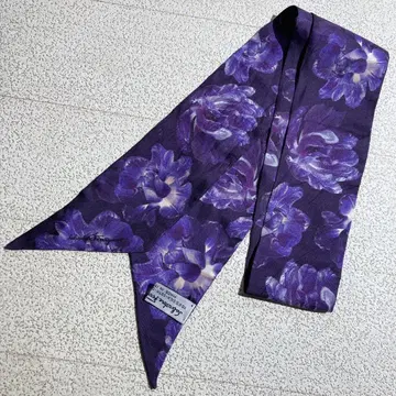 살바토레 페라가모 실크 스카프 꽃무늬 퍼플 약 118 x 7cm