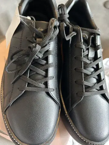 Hawkins Sports 블랙 스니커즈 미사용 새상품