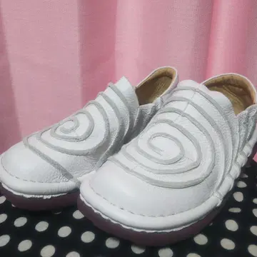 에스타시온 우즈마키 슬립온 S 사이즈 (22.5cm 4E)