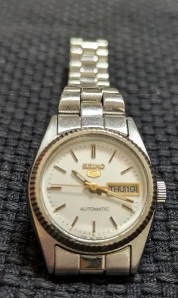 SEIKO 5 오토매틱 손목시계