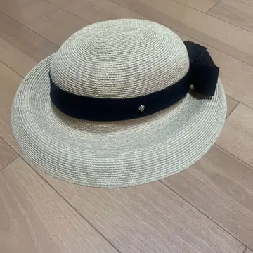 비쥬 장식 네이비 리본 스트로 햇