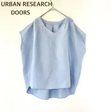 URBAN RESEARCH DOORS 린넨 프렌치 턱 블라우스