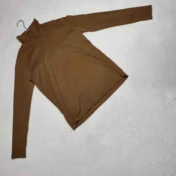 양품 UNIQLO 코튼 플라이 스타 터틀넥 T 코튼 혼방 브라운 M