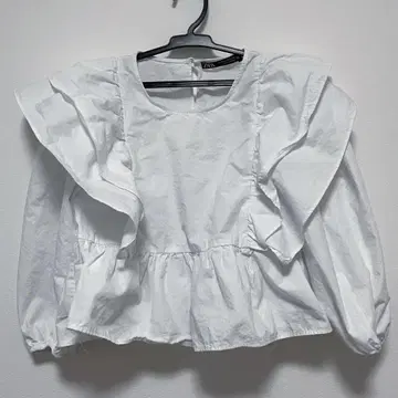 ZARA / 숏 기장 / 프릴 블라우스 / 7부 소매 / 화이트 / 상의