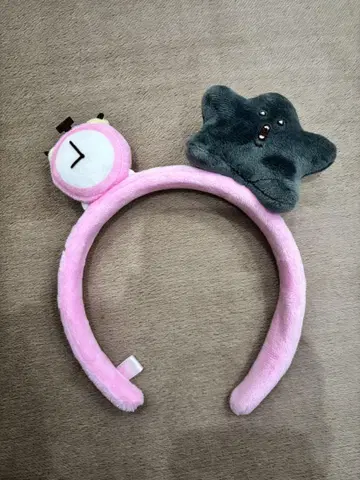 치이카와 머리띠 블랙 별