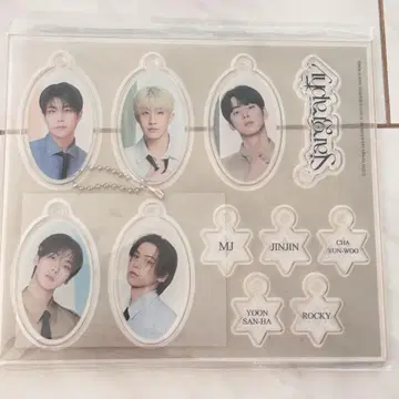 ASTRO 아크릴 키링 팩