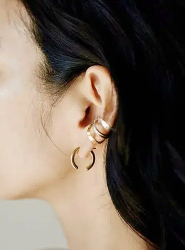 MARIA BLACK Broken 18 Earring