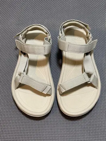 Teva 허리케인 XLT2 23cm