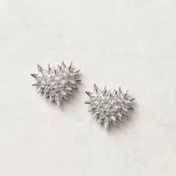 SIMYON TOGEHEART.S 토게토게 하트 디자인 실버 귀걸이