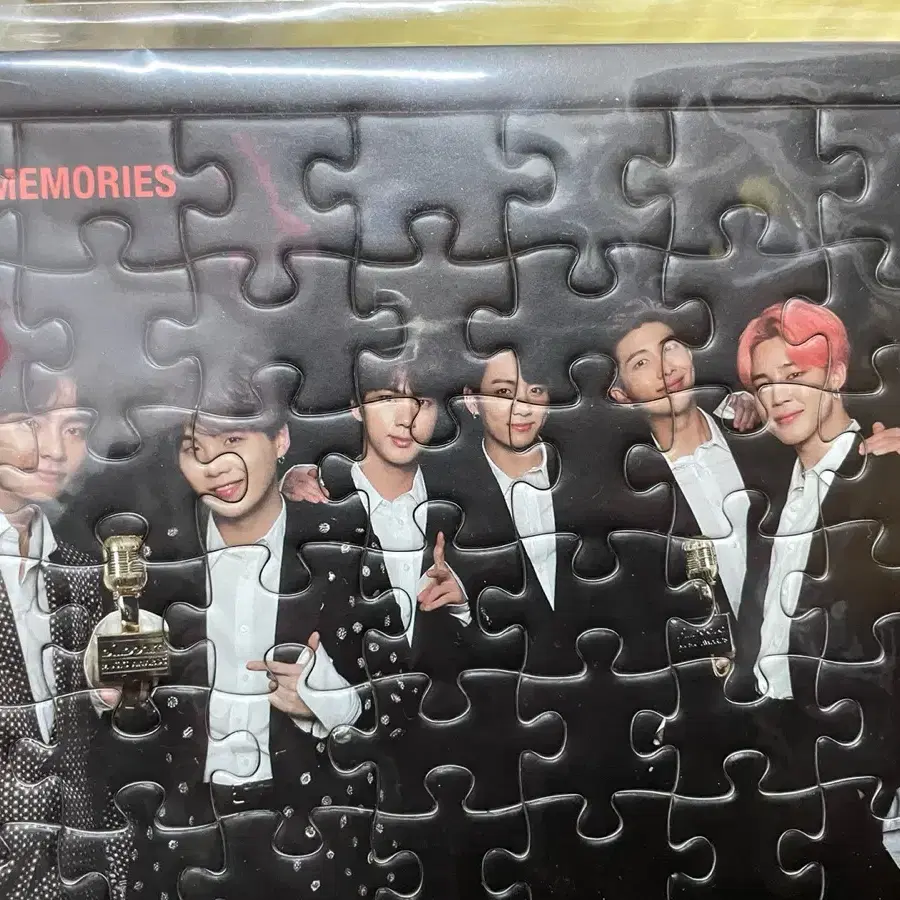 防弾少年団(BTS) - BTS MEMORIES 2019 ホソクトレカ付き Amazon.co.jp: BTS MEMORIES OF 2019 (DVD) (日本語字幕入り) : DVD
