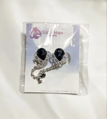 세일러문 스토어 x 리큐엠 미스트리스9 귀찌