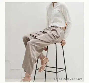 WRAY 릴랙스 새틴 팬츠 (모카 S 미사용 새상품)