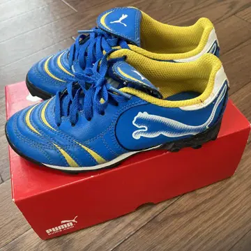 Puma 축구화 파랑/옐로우 컬러 18cm