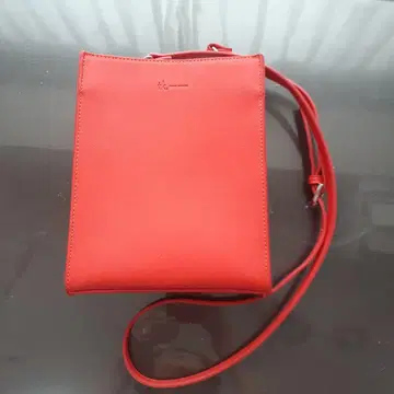 빨간색 합성 피혁 사코슈