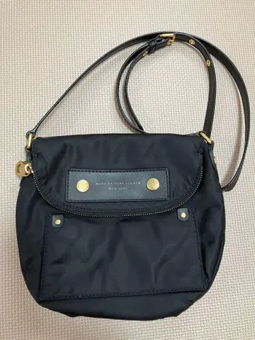 MARC BY MARC JACOBS 블랙 숄더백