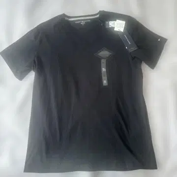 TOMMY HILFIGER 블랙 반팔 티셔츠 M