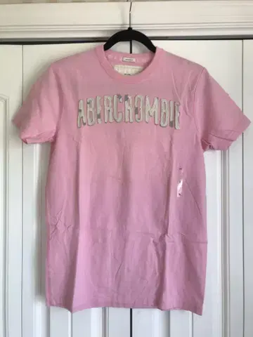 Abercrombie 핑크 로고 티셔츠