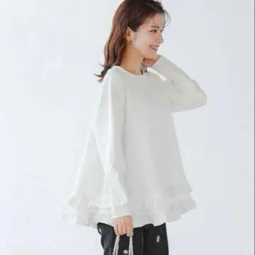 fitmore 2단 프릴 백리본 풀오버 화이트