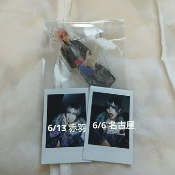 0.1g의 오산 가와무라 유키 씨 폴라로이드, 아크릴 스탠드