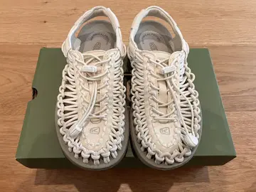 KEEN UNEEK 유니크 WHITE CAP/CORNSTALK 23.0