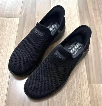 스케쳐스 슬립인스 28cm