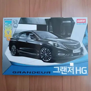 새상품 아카데미 모형 1/24 현대 그랜저 프라모델 한국 자동차 올드카