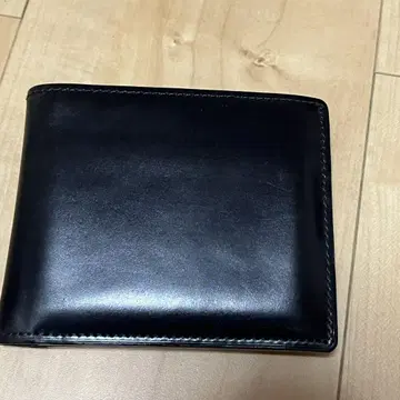 키프리스 코도반 지갑