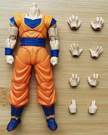 S.H.Figuarts 동일 사이즈 손오공 소체 드래곤볼