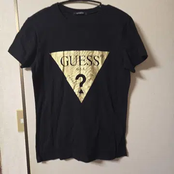 GUESS 블랙 티셔츠 S 사이즈