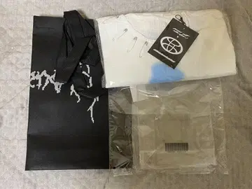 아노네노네 셔츠, 백 세트