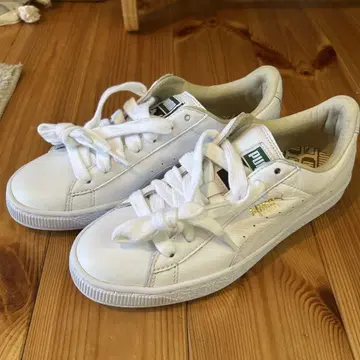 Puma Basket 화이트 스니커즈